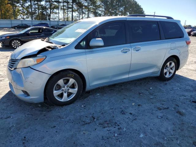 2016 TOYOTA SIENNA LE, 