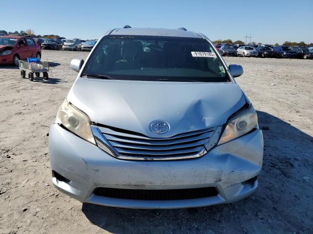5TDKK3DC3GS739086 - 2016 TOYOTA SIENNA LE BLUE photo 5