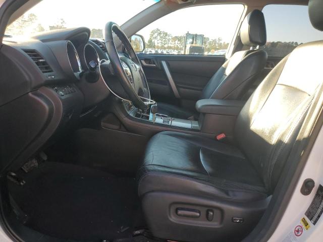 5TDBK3EH4BS064321 - 2011 TOYOTA HIGHLANDER BASE თეთრი ფოტო 7