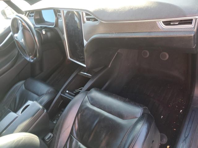 5YJXCBE2XHF056830 - 2017 TESLA MODEL X ნაცრისფერი ფოტო 8