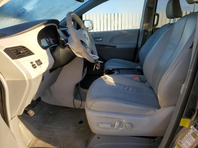 5TDDK3DCXDS059030 - 2013 TOYOTA SIENNA XLE 银色 照片 7