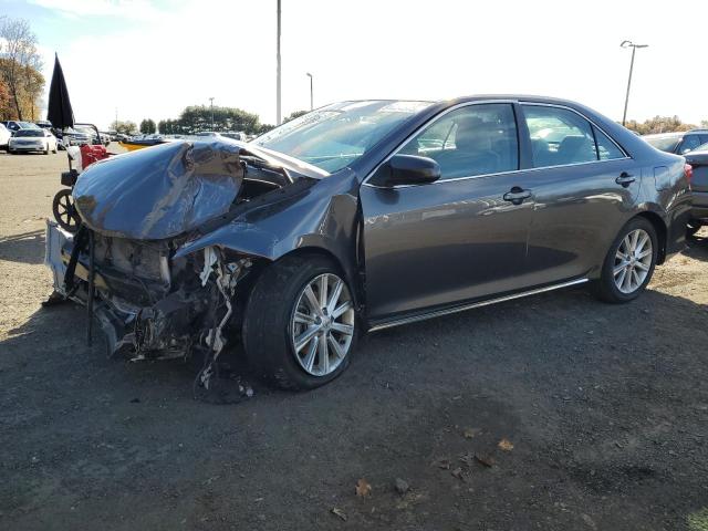 2014 TOYOTA CAMRY SE, 