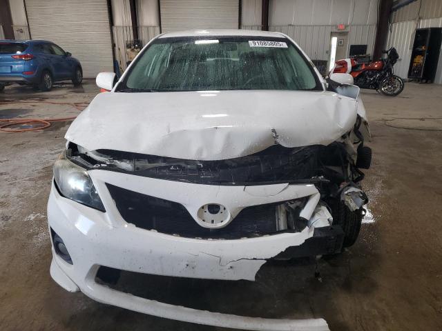 5YFBU4EE0DP121275 - 2013 TOYOTA COROLLA BASE თეთრი ფოტო 5