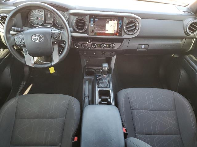 5TFCZ5AN0GX004819 - 2016 TOYOTA TACOMA DOUBLE CAB ORANGE photo 8