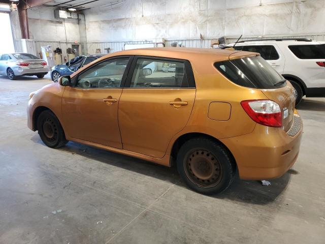 2T1KU40E49C057692 - 2009 TOYOTA COROLLA MA GOLD photo 2