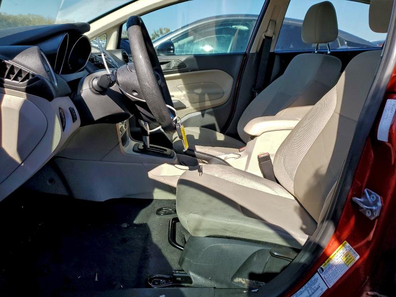 3FADP4EJ8JM136208 - 2018 FORD FIESTA SE MAROON photo 7