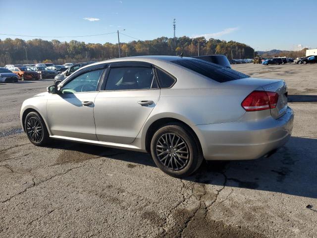 1VWAT7A3XEC049867 - 2014 VOLKSWAGEN PASSAT S SILVER photo 2
