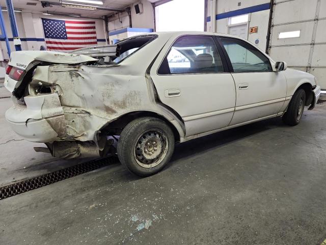 JT2BG22K9X0305644 - 1999 TOYOTA CAMRY LE WHITE photo 3
