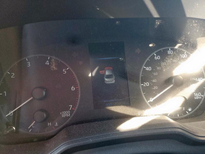 JTDBCMFE4P3026359 - 2023 TOYOTA COROLLA LE Srebrny zdjęcie 9