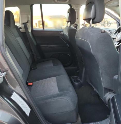 1C4NJDBB4ED841344 - 2014 JEEP COMPASS SPORT GRAY photo 11