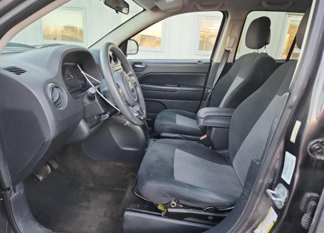 1C4NJDBB4ED841344 - 2014 JEEP COMPASS SPORT GRAY photo 7