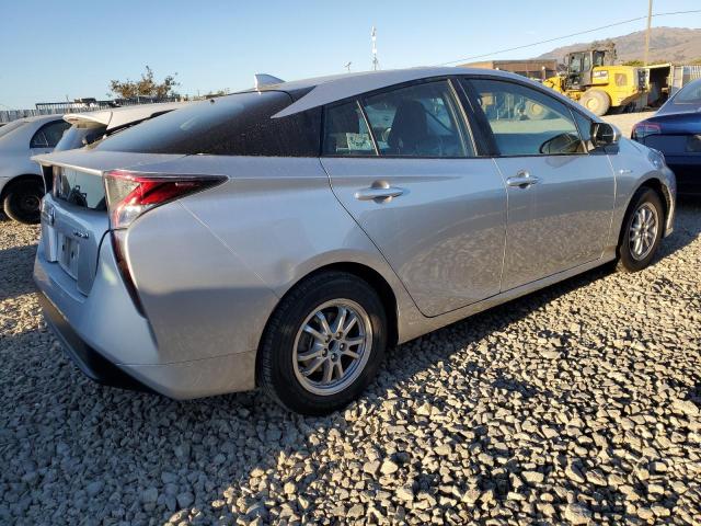 JTDKBRFU6G3505731 - 2016 TOYOTA PRIUS SILVER photo 3