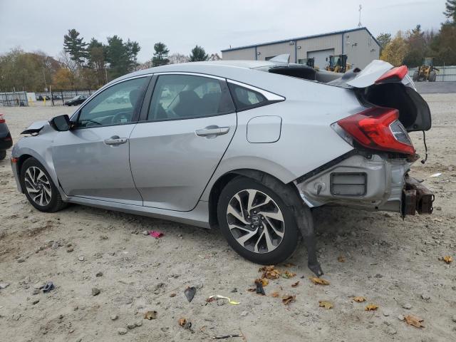 2HGFC2F79JH595172 - 2018 HONDA CIVIC EX SILVER photo 2