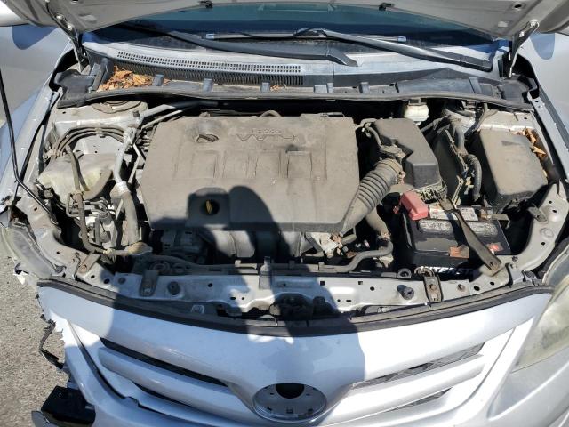 5YFBU4EEXCP060323 - 2012 TOYOTA COROLLA BASE 银色 照片 11