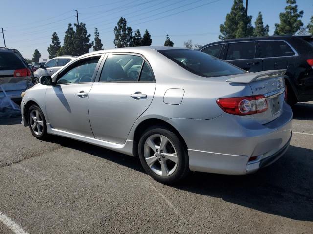 5YFBU4EEXCP060323 - 2012 TOYOTA COROLLA BASE 银色 照片 2