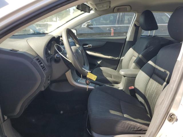5YFBU4EEXCP060323 - 2012 TOYOTA COROLLA BASE 银色 照片 7