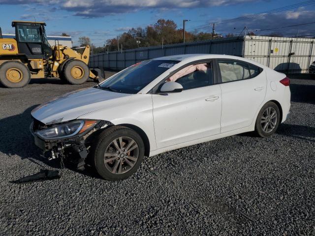 2017 HYUNDAI ELANTRA SE, null