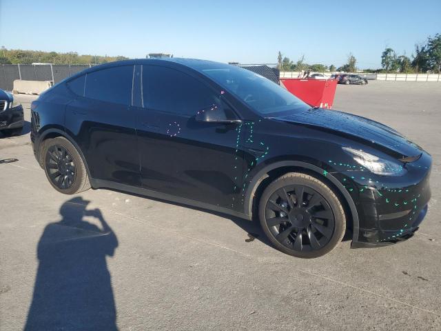 5YJYGDEE1MF112209 - 2021 TESLA MODEL Y BLACK photo 4