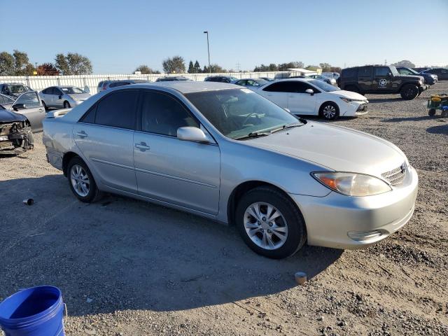 4T1BE32K92U542909 - 2002 TOYOTA CAMRY LE WHITE photo 4