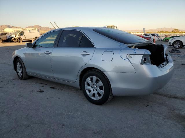 4T4BF3EKXBR113891 - 2011 TOYOTA CAMRY BASE Plata foto 2