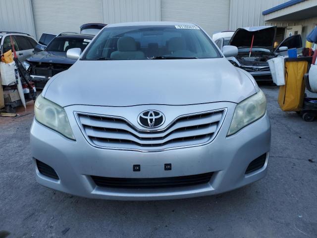 4T4BF3EKXBR113891 - 2011 TOYOTA CAMRY BASE Plata foto 5