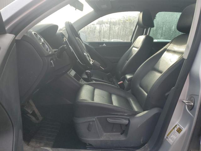WVGBV7AX8CW560067 - 2012 VOLKSWAGEN TIGUAN S 银色 照片 7