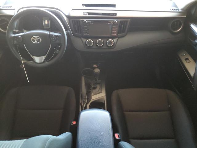 JTMZFREV0JJ211581 - 2018 TOYOTA RAV4 LE თეთრი ფოტო 8