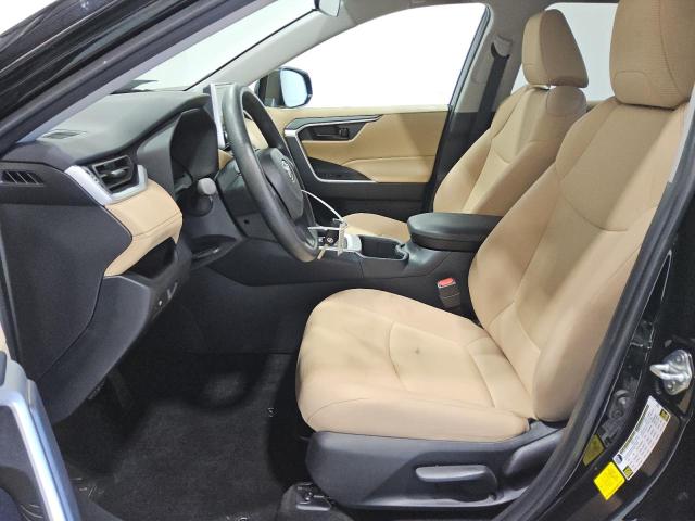 4T3LWRFV0PU105372 - 2023 TOYOTA RAV4 LE შავი ფოტო 7