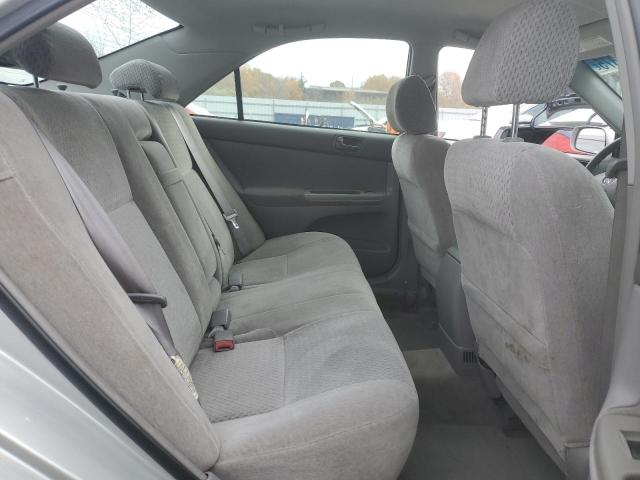 4T1BE32K23U146032 - 2003 TOYOTA CAMRY LE ვერცხლისფერი ფოტო 10