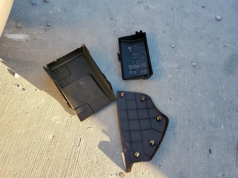 1G4GC5ED8BF250483 - 2011 BUICK LACROSSE CXL 米色 照片 12