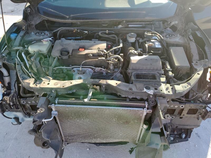 2HGFC2F58HH523288 - 2017 HONDA CIVIC LX 黑色 照片 11