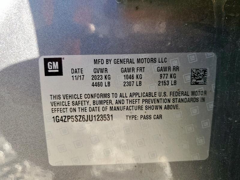 1G4ZP5SZ6JU123531 - 2018 BUICK LACROSSE ESSENCE Gris photo 13