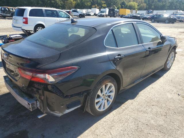 4T1C11AKXMU439913 - 2021 TOYOTA CAMRY LE BLACK photo 3