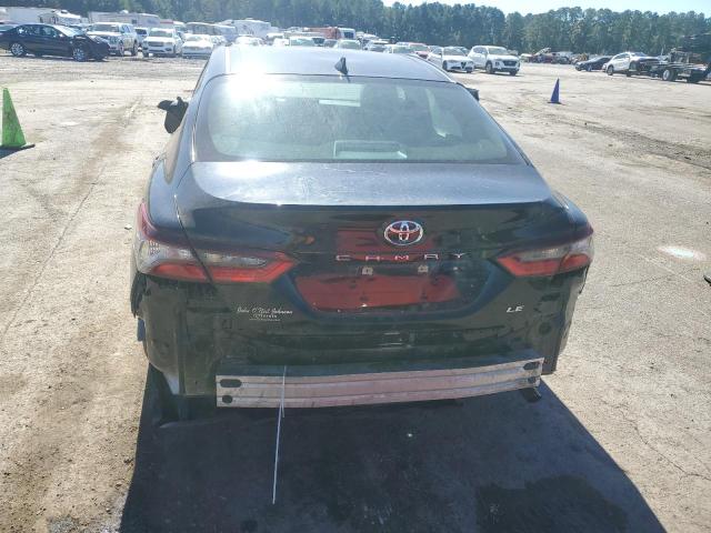 4T1C11AKXMU439913 - 2021 TOYOTA CAMRY LE BLACK photo 6