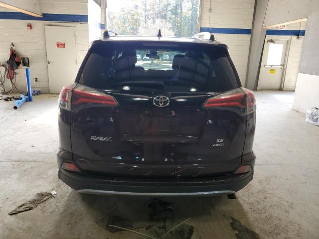 2T3JFREV5HW614903 - 2017 TOYOTA RAV4 SE ბურგუნდია ფოტო 6
