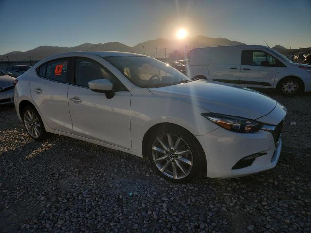 JM1BN1V72H1108342 - 2017 MAZDA 3 TOURING თეთრი ფოტო 4