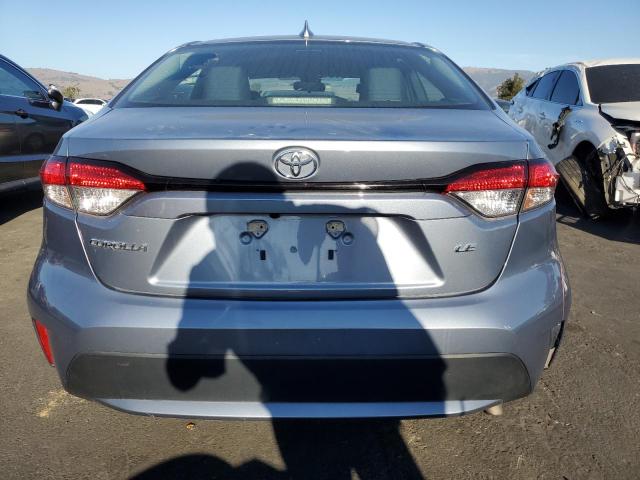 5YFEPRAE5LP021274 - 2020 TOYOTA COROLLA LE BLUE photo 6