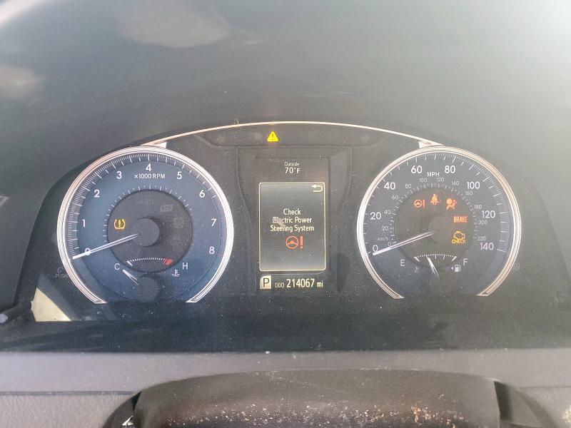 4T1BF1FK3HU643089 - 2017 TOYOTA CAMRY LE فضي صورة 9