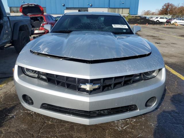 2G1FA1EV3A9202722 - 2010 CHEVROLET CAMARO LS SILVER photo 5