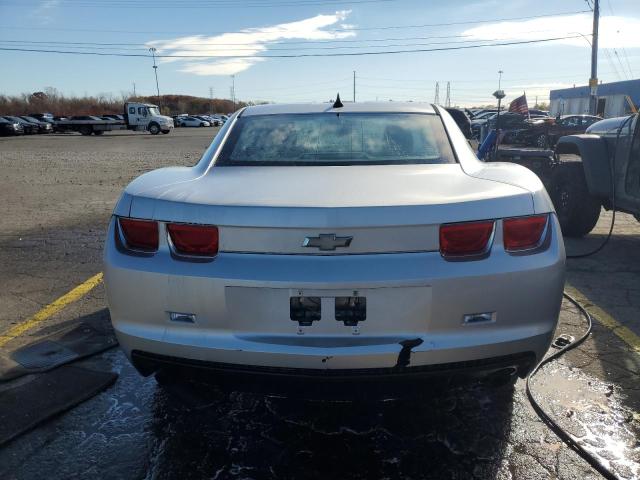 2G1FA1EV3A9202722 - 2010 CHEVROLET CAMARO LS SILVER photo 6