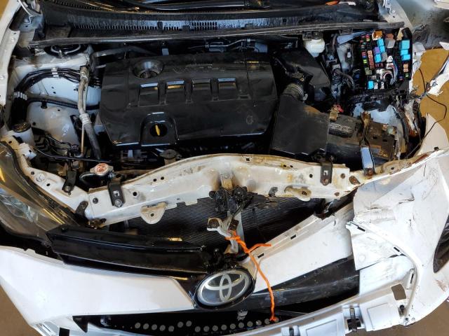 5YFBURHE9KP939190 - 2019 TOYOTA COROLLA L WHITE photo 11