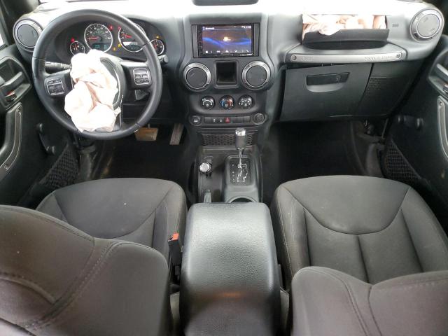 1C4BJWDG0JL884456 - 2018 JEEP WRANGLER U SPORT BLACK photo 8