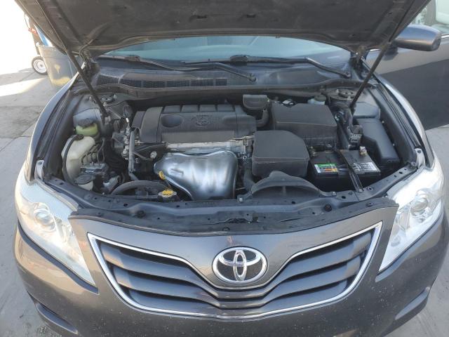 4T1BF3EK4BU733419 - 2011 TOYOTA CAMRY BASE GRAY photo 11