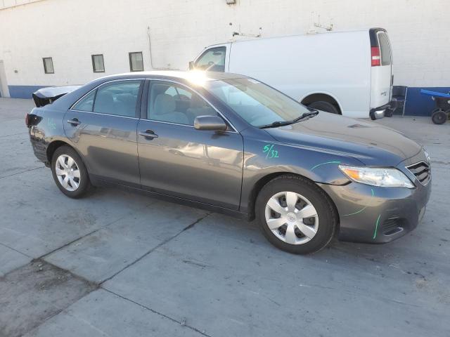 4T1BF3EK4BU733419 - 2011 TOYOTA CAMRY BASE GRAY photo 4