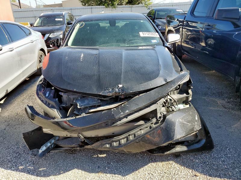 2G1105S3XJ9110286 - 2018 CHEVROLET IMPALA LT BLACK photo 5