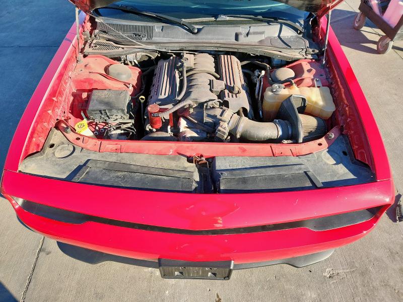 2C3CDZFJ4GH300754 - 2016 DODGE CHALLENGER R/T SCAT PACK RED photo 11