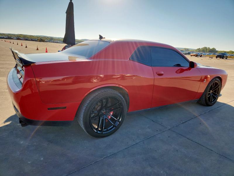 2C3CDZFJ4GH300754 - 2016 DODGE CHALLENGER R/T SCAT PACK RED photo 3