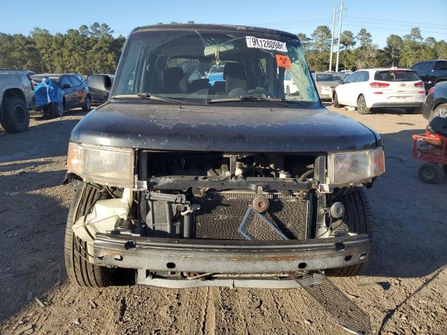 JTLKT324954011276 - 2005 TOYOTA SCION XB BLACK photo 5