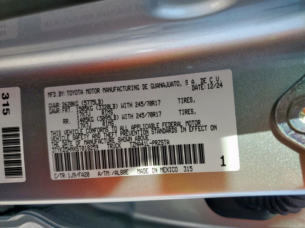 3TYKD5HNXST018259 - 2025 TOYOTA TACOMA DOUBLE CAB SILVER photo 12