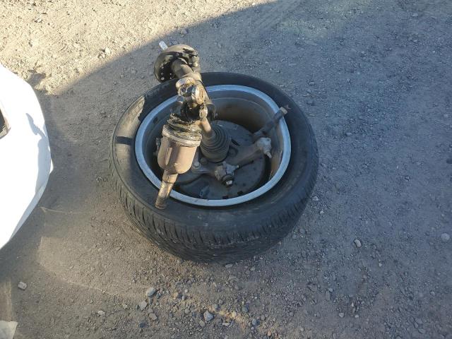 1G4GB5G36GF207064 - 2016 BUICK LACROSSE WHITE photo 12